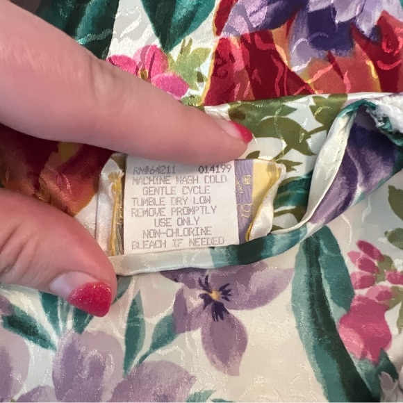 California Dynasty Floral Satin Robe Sz L Lace Trim Pockets 90s Lounge - Picture 7 of 8